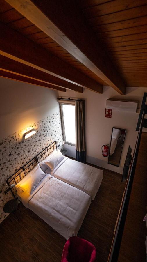 Molino Candeal Hotel Boutique & Apartamentos Caniles Exterior photo
